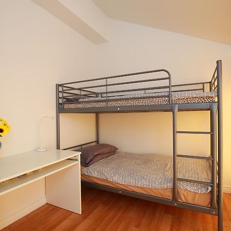 Toronto Chinatown Inn Екстер'єр фото