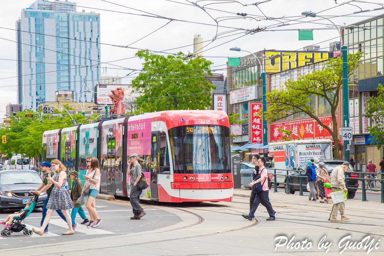 Toronto Chinatown Inn Екстер'єр фото